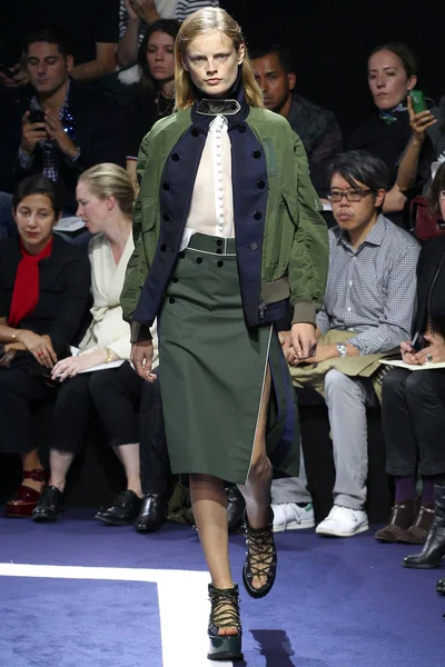 Look 48